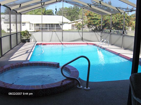4th image of 3643 Prado Dr
