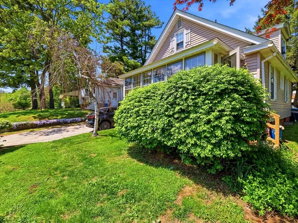 48 Crystal St, Pittsfield, MA 01201