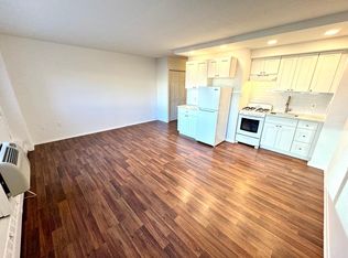 2101 Chestnut St APT 624, Philadelphia, PA 19103