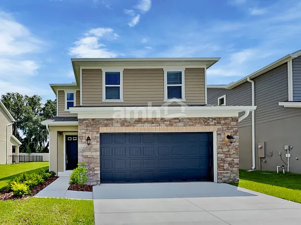 1115 Walden Pond Dr, Plant City, FL 33563
