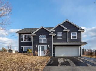 28 Terra Nova Dr, Greenwood, NS B0P 1R0