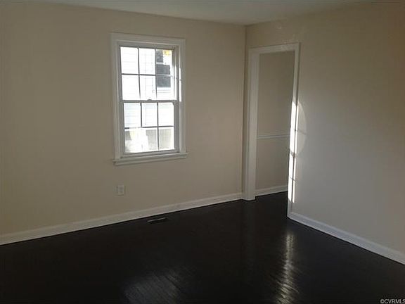 2nd image of 1510 Greenville Ave