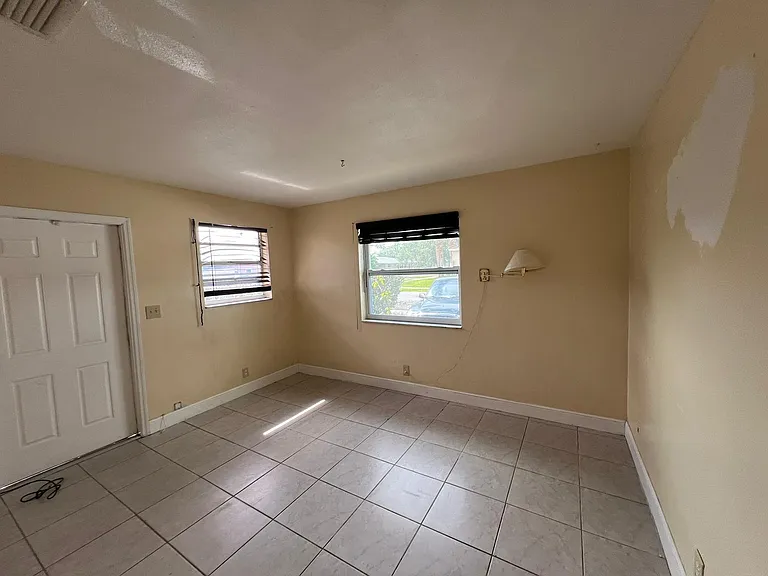5411 NW 22nd St #5411 — Photo 7