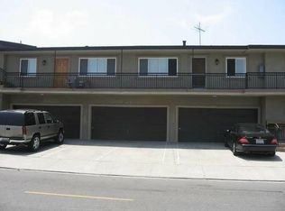 2009 Phelan Ln APT D, Redondo Beach, CA 90278