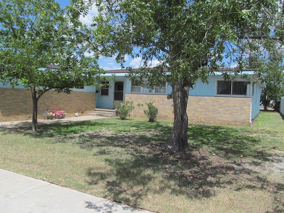 1st image of 2823 E University Blvd
