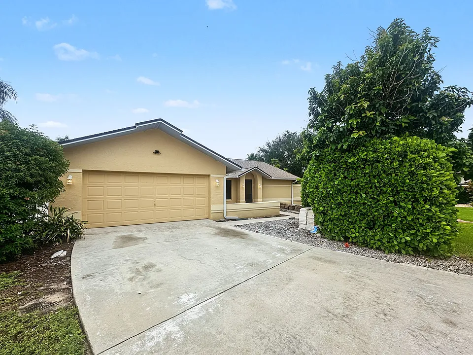 18861 Pine Run Ln