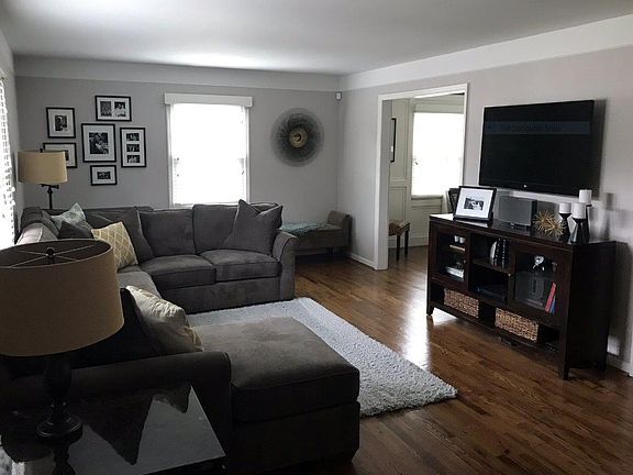 2nd image of 1165 Hawkstone Dr