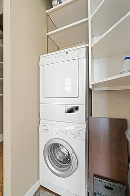 Sold by Nest Seekers International | media 23