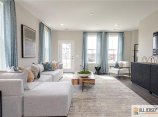 180 Leona Stewart Ln, Pennington, NJ 08534