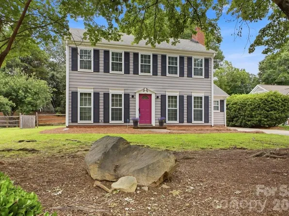 2726 Heidleburg Ln, Charlotte, NC 28210