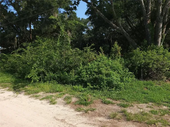 5911 NW 17th St #16, Ocala, FL 34482