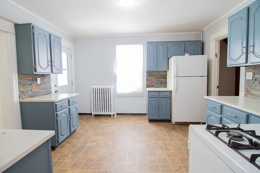 19 Dain Avenue — Photo 4