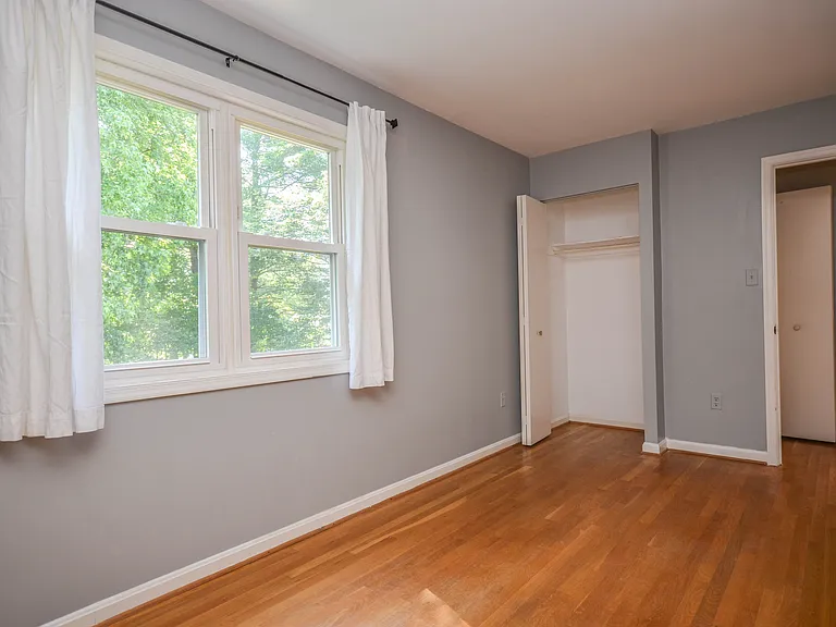 11309 Brandy Hall Ln — Photo 30