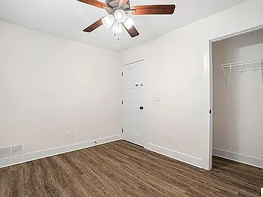 452 Glenview Dr — Photo 11