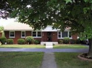1952 Alexandria Dr, Lexington, KY 40504