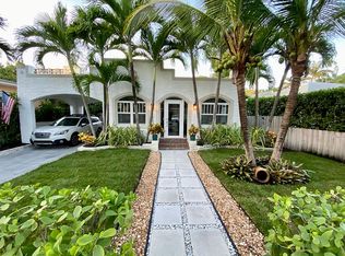 1865 SW 10th St, Miami, FL 33135