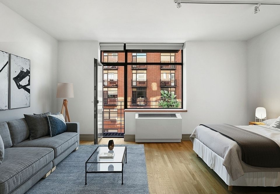 1st image of 125 Court St APT 2SB