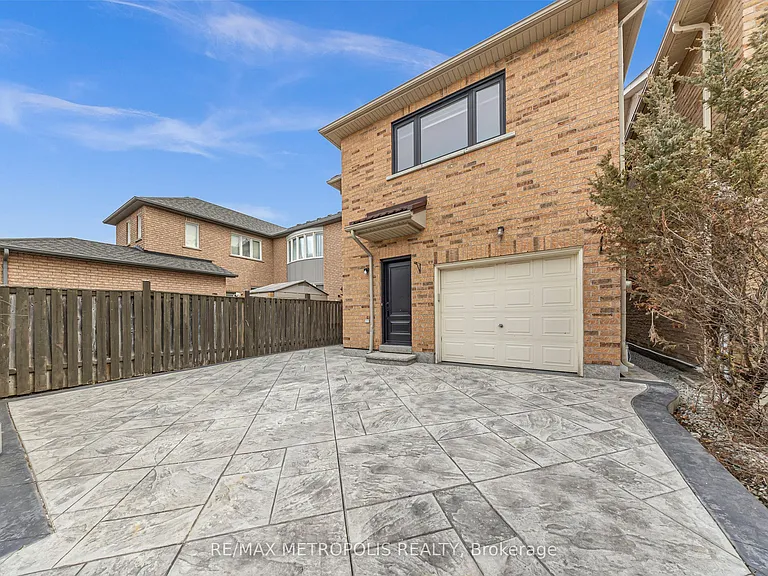 10 Snowcreek St — Photo 45