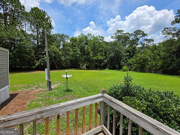 3rd image of 3889 Jacobs Dr