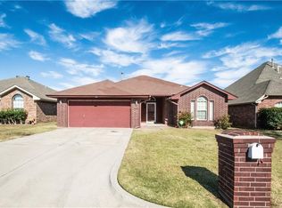 6017 SE 82nd Pl, Del City, OK 73135