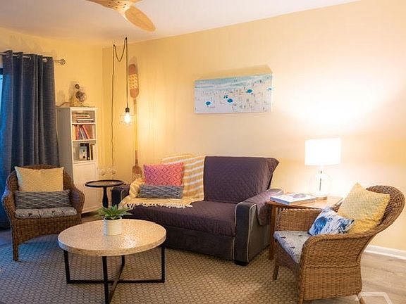 5th image of 85 Van Horne Street #4C
