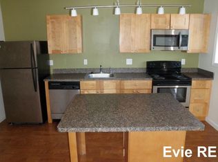 90 Bremen St, East Boston, MA 02128
