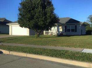 1410 Gregory Ln, Fulton, MO 65251