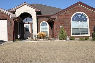 1st image of 708 Tundra Dr