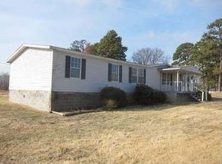 8 Cherrywood Ln, Trenton, TN 38382