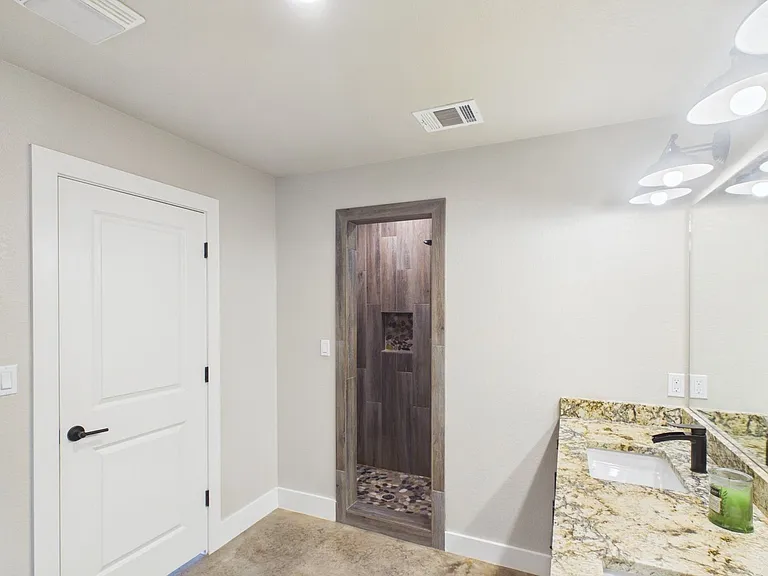 124 Feather Way — Photo 23