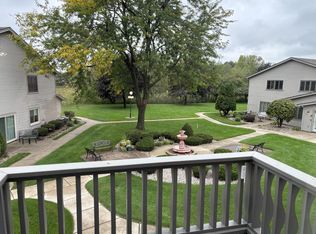 1100 Prairie Dr, Racine, WI 53406