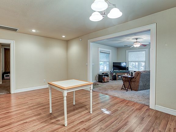2nd image of 2325 Heryford Ln