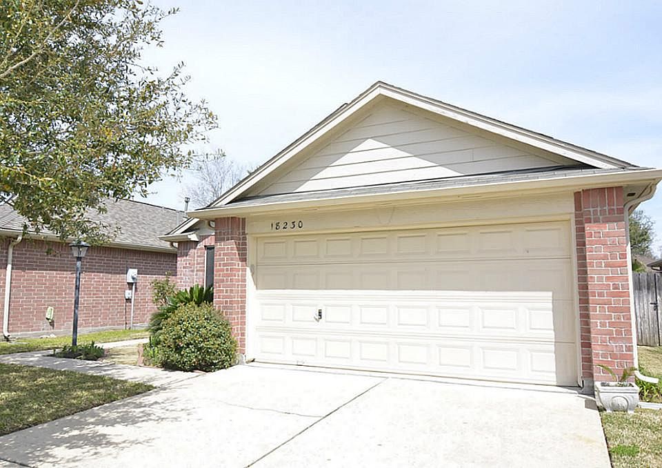 1st image of 18230 Campbellford Dr