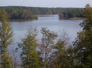 Ridge Rd, Hodges, SC 29653