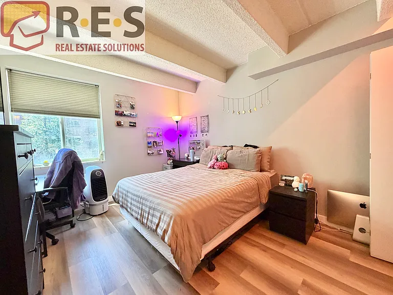 555 E 10th Ave #109 — Photo 8