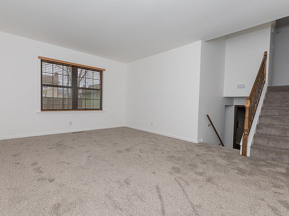 2nd image of 4200 Saddlebrooke Ln