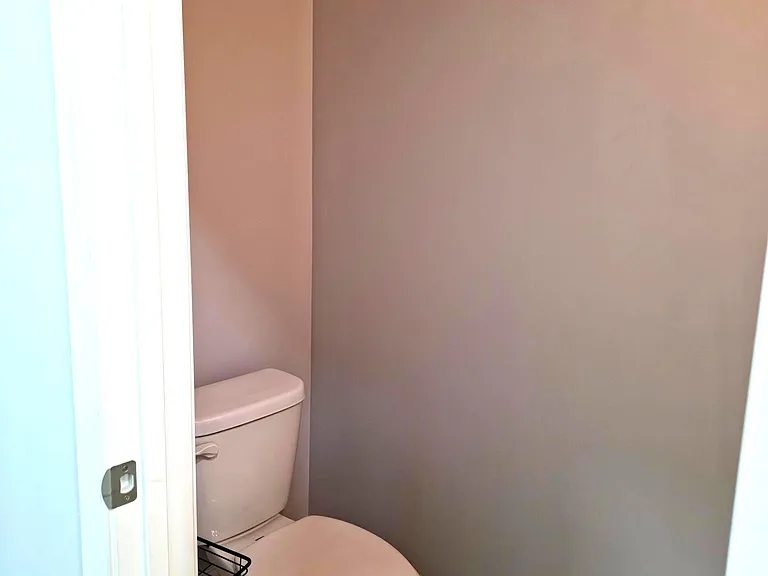 430 Village Creek Dr #B — Photo 18