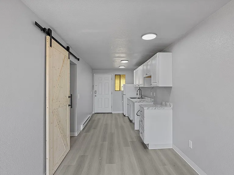 Highline Villas - Renovated 1-Bedroom Apartment | Steps from Downtown Burien — Photo 33