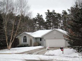 533 Oak Park Cir, Menomonie, WI 54751