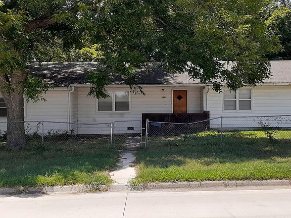 2nd image of 1402 S Joplin St