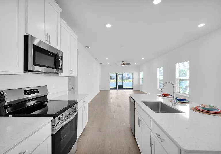 302 Lake Sinclair St — Photo 12