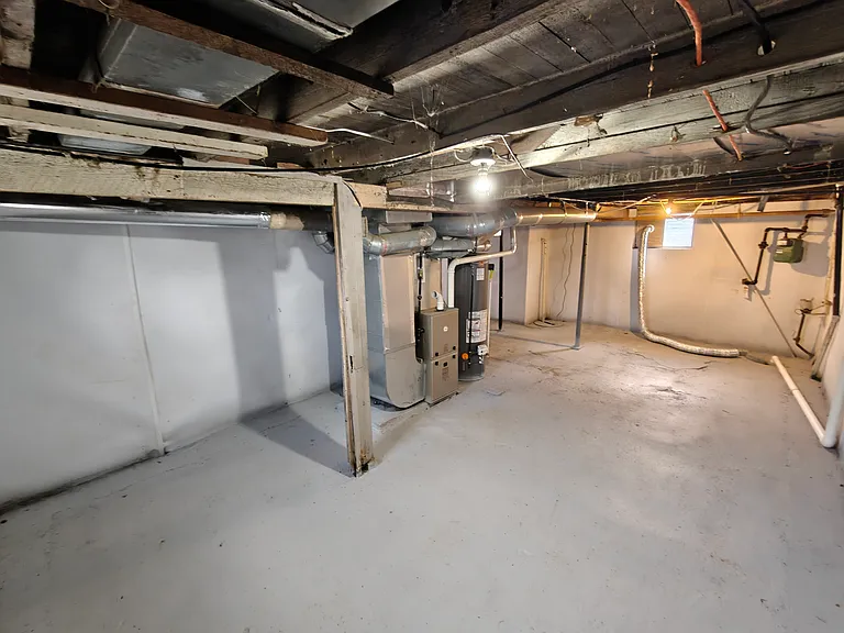 1279 Atwood Ave — Photo 23