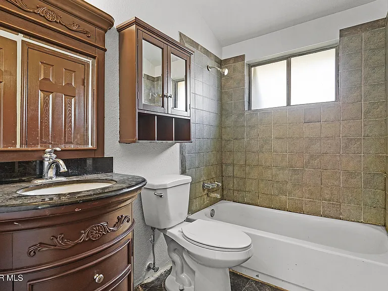 6713 Heartstone Ct — Photo 12