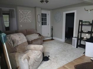 (Undisclosed Address), Salem, MA 01970