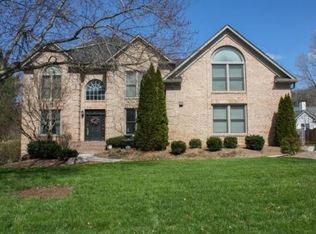 2010 Saint Ives Blvd, Knoxville, TN 37922