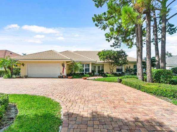 33 Rabbits Run Run, Palm Beach Gardens, FL 33418