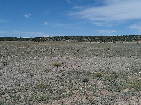4th image of Windsor Valley Rnch #40