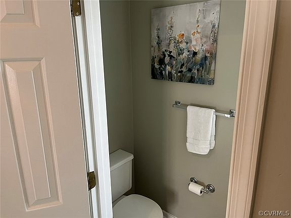 5th image of 8701 Hermitage Trace Cir