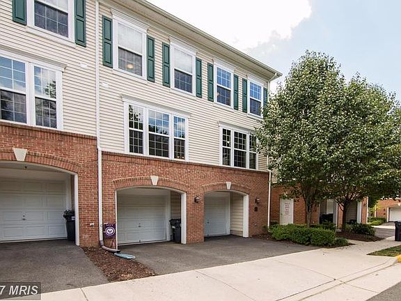 2nd image of 7053 Huntley Run Pl #118
