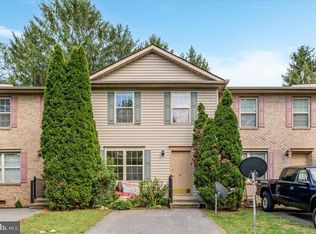 37 Dorothy Ct, Inwood, WV 25428